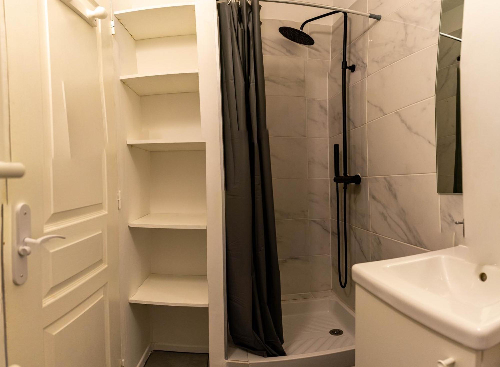 A L'Ombre Des Papes Apartment Авиньон Екстериор снимка