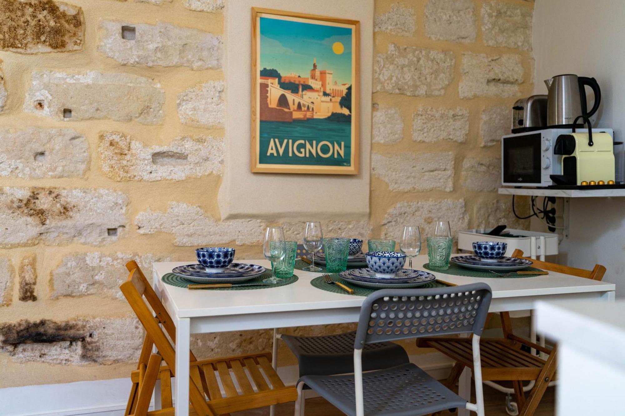 A L'Ombre Des Papes Apartment Авиньон Екстериор снимка