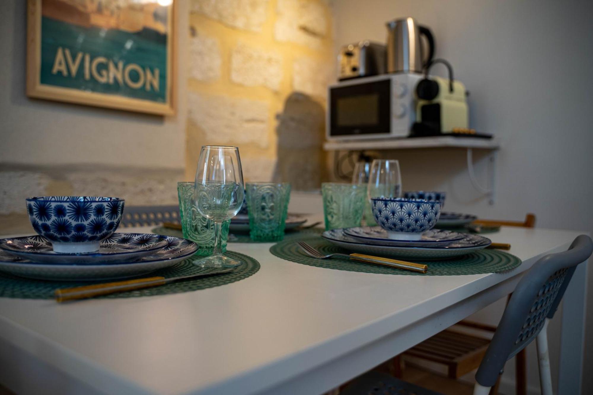 A L'Ombre Des Papes Apartment Авиньон Екстериор снимка